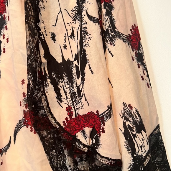 Goth Original Sin kimono top with black lace says size 10 fits M NWOT - Picture 5 of 9